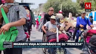 Migrante con discapacidad viaja a Estados Unidos con su mascota 'Princesa'