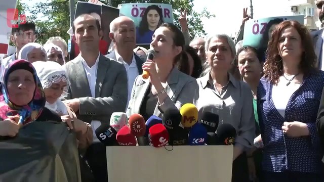 Hatimoğulları, Diyarbakır'da Kobanê Davası protesto yürüyüşünde konuştu