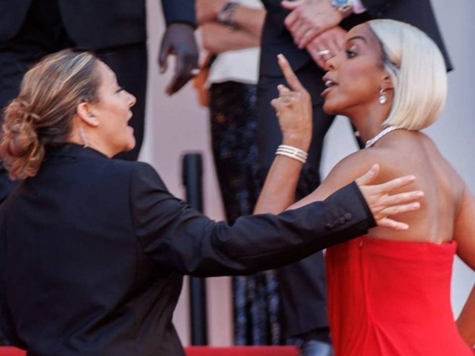 Kelly Rowland: Stunk auf dem roten Teppich?