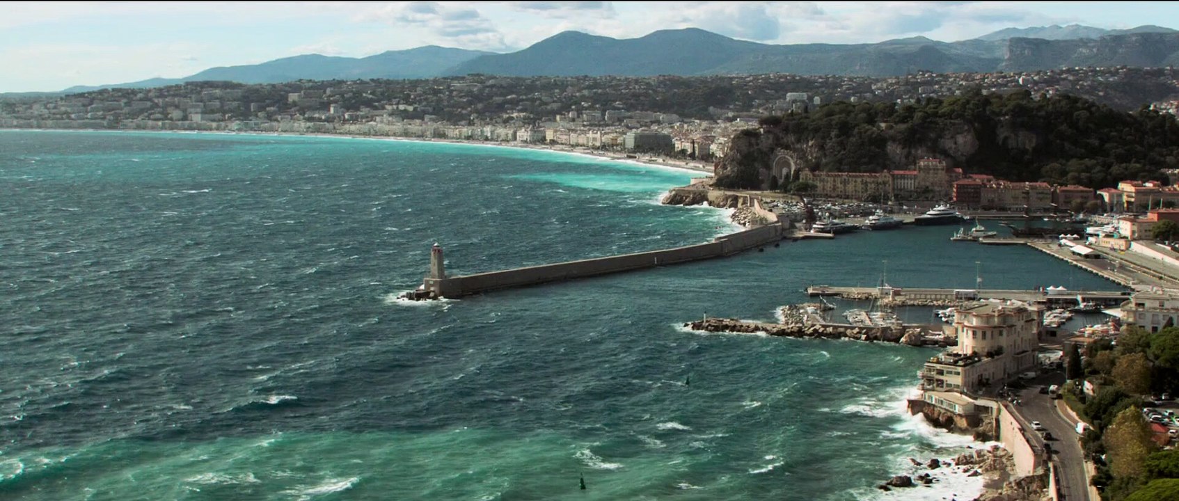 Jugando con fuego - Trailer