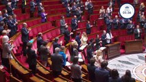 Les députés rendent hommage aux agents pénitentiaires morts lors de l'attaque d'un fourgon mardi 14 mai