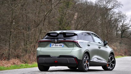 MG MG4 XPOWER (2023) Presentation