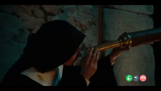 A Cannes 2024 è il giorno di Valeria Golino e L'arte della gioia : la prima clip della serie tv