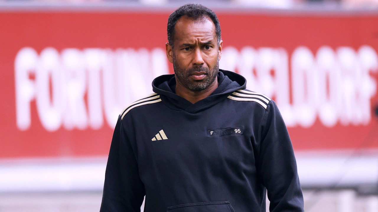 Thioune: 'Natürlich will ich um 15.30 Uhr Fußball spielen'