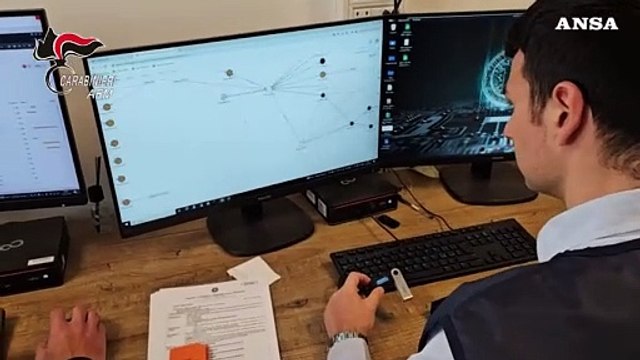 Euro falsi venduti su Telegram e pagati in ciptovalute, quattro arresti