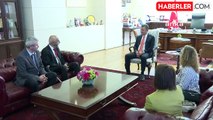 CHP Genel Başkanı Özgür Özel, DİSK Emekli-Sen heyetini kabul etti