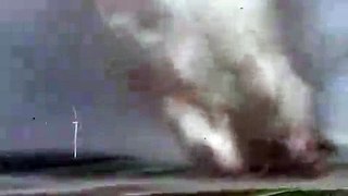 Tornado en Iowa