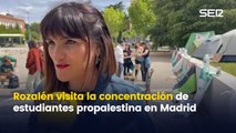 Rozalén visita la concentración de estudiantes propalestina en la Universidad Complutense de Madrid