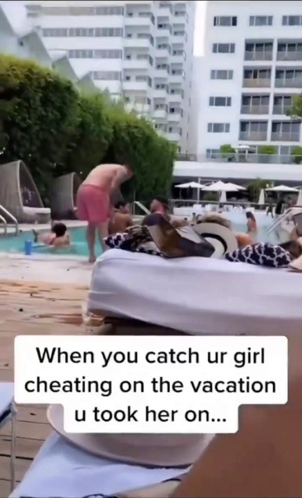 Man records while his girlfriend leaves him for another man on vacation