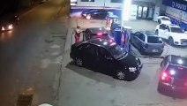 Motorista arranca carro com mangueira e arrasta frentista em um posto de gasolina em MG