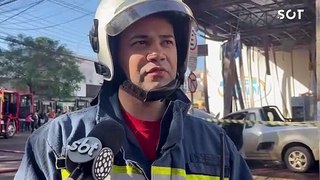 Incêndio destrói posto de combustíveis na Avenida JK em Foz do Iguaçu