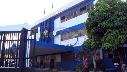 Madre de joven arrestada por supuesto tráfico de drogas en SFM pide su libertad