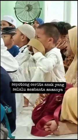 ANAK INI MENANGIS TERSEDU SEDU KETIKA MENDENGAR KISAH SEORANG IBU