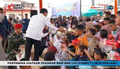 Presiden Jokowi Serahkan Bantuan untuk Warga Terdampak Bencana di Kabupaten Agam