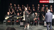 Osmaniye'de Türk Halk Müziği konseri verildi