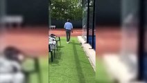 Tennis: Adriano Panatta gioca in camicia con gli allievi della sua scuola che sognano di diventare come Sinner