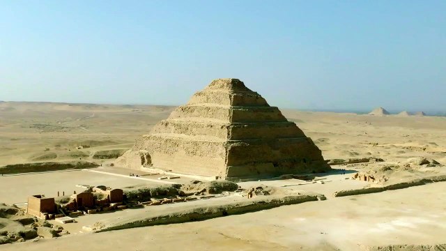 Mysteries of the Pyramids with Dara Ó Briain Saison 1 - Trailer (EN)