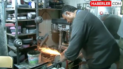 Yılda bir kez yapılan bu yoğun mesai esnafın yüzünü güldürüyor