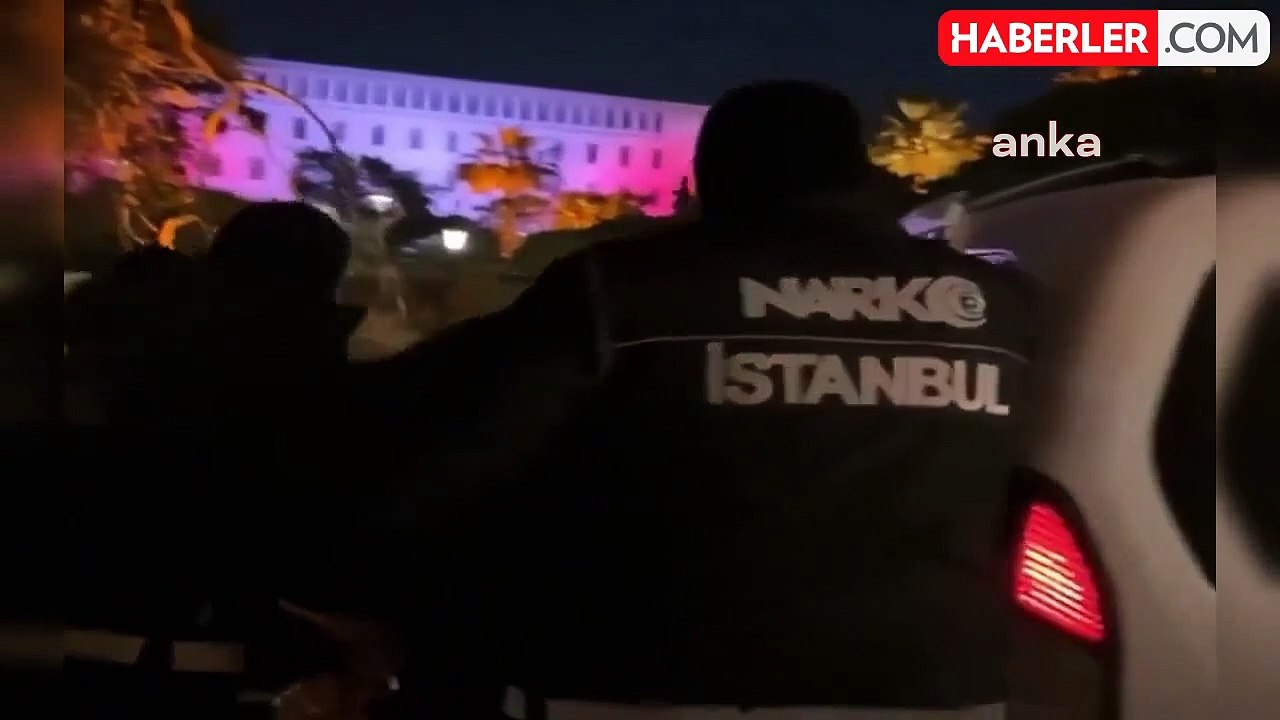 İstanbul'da Uyuşturucu Ticareti Suçundan Aranan İki Şüpheli Yakalandı