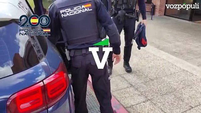 Detenido un ladrón que amenazaba con explosivos para robar bancos: Llevo una bomba debajo de la chaqueta