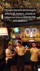 Las redes echan humo con este vídeo de Irene Montero pelando un plátano con la boca
