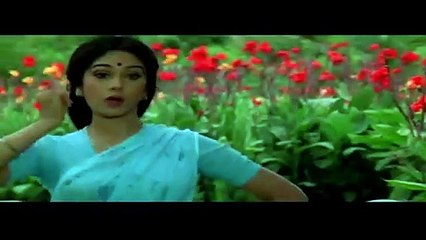 Aankhon Aankhon Me /1987 Parivaar / Kavita Krishnamurthy, Mohammed Aziz , Mithun Chakraborty