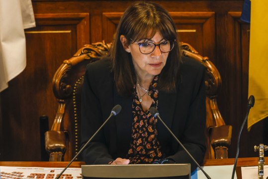 Le coup de gueule d'Anne Hidalgo contre les « peine-à-jouir » qui critiquent les JO
