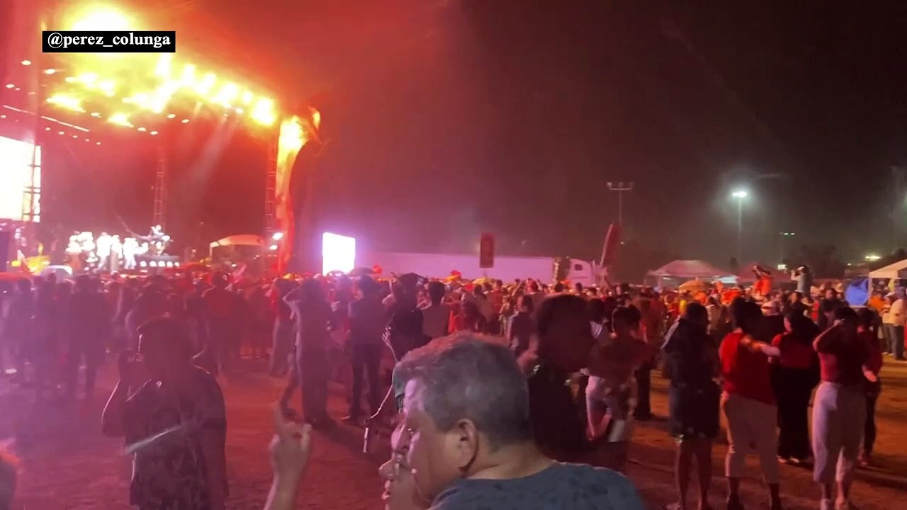 تسعة قتلى و50 جريحًا على الأقل في انهيار منصة خ...
