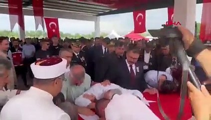 Pençe Kilit şehidine acı veda