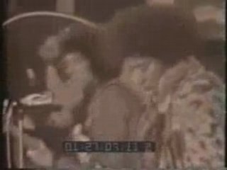 HENDRIX Rare 1967-5-11 at Music Hall French TV