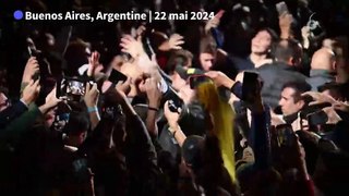 Argentine: Milei en rockstar pour présenter son dernier livre