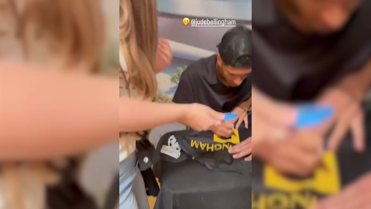 Bellingham reconoce a una fan que le regaló un cuadro que tiene en su casa