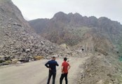 Artvin- Erzurum karayolu heyelan nedeniyle kapandı