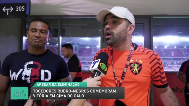 Torcedores rubro-negros comemoram vitória em cima do Galo