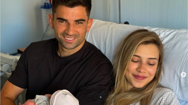 VOICI : Zinédine Zidane à nouveau grand-père à 51 ans : son fils Enzo est devenu papa de jumelles