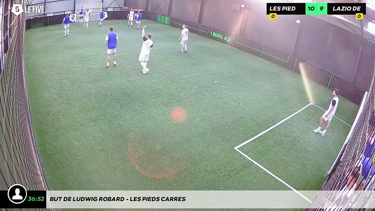 But de Ludwig ROBARD - LES PIEDS CARRES