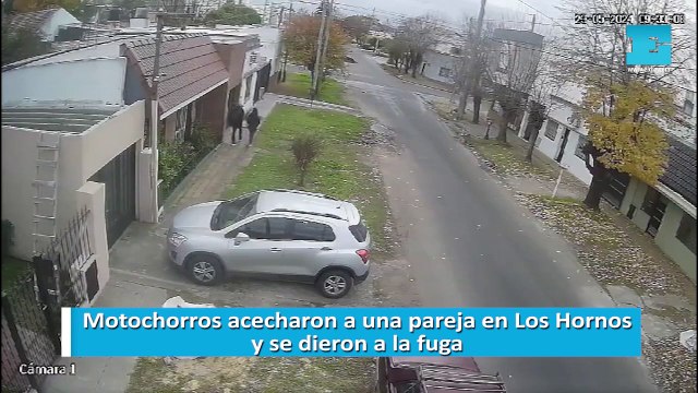 Motochorros acecharon a una pareja en Los Hornos y se dieron a la fuga
