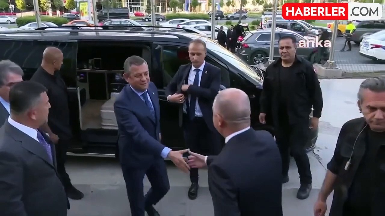 Son anket yayınlandı! CHP ile AK Parti arasındaki makas iyice açılıyor