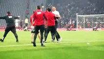 Al Musrati son dakikada attı, Beşiktaş yedek kulübesi sahaya atladı!