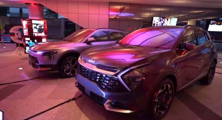 Carro oficial da festa CARAS 30 Anos, Kia deixa celebridades encantadas