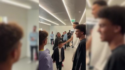 La abismal diferencia de tamaños Mbappé y Wembanyama