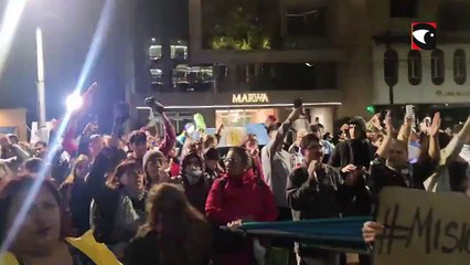 Manifestantes causan incidentes a las puertas de la Legislatura misionera