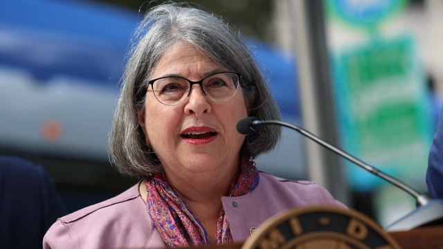 Cambiarán protocolos para visitas de otros países a instalaciones del aeropuerto de Miami, dice la alcaldesa Daniella Levine Cava