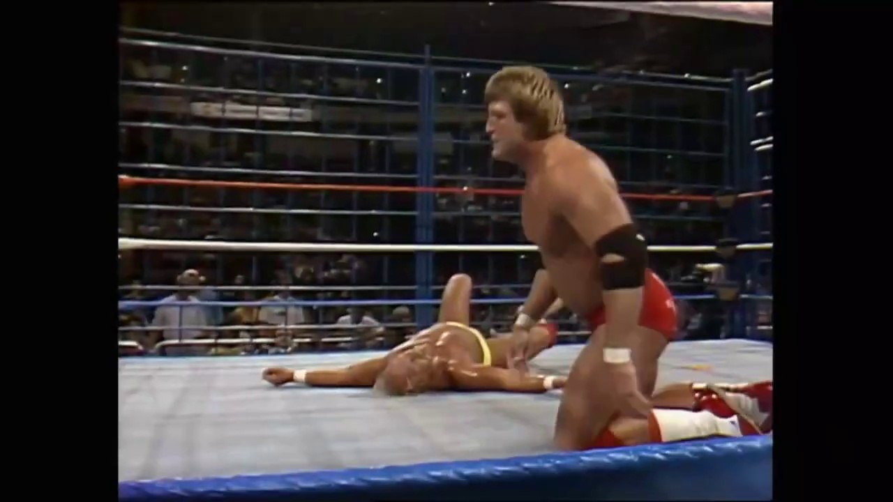 Paul Orndorff vs. Hulk Hogan - Saturday Night's Main Event - Steel Cage - 12/14/1986 - WWF