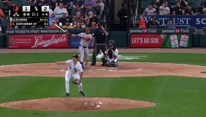 ¡Anthony Santander la sacó por todo el jardín derecho!