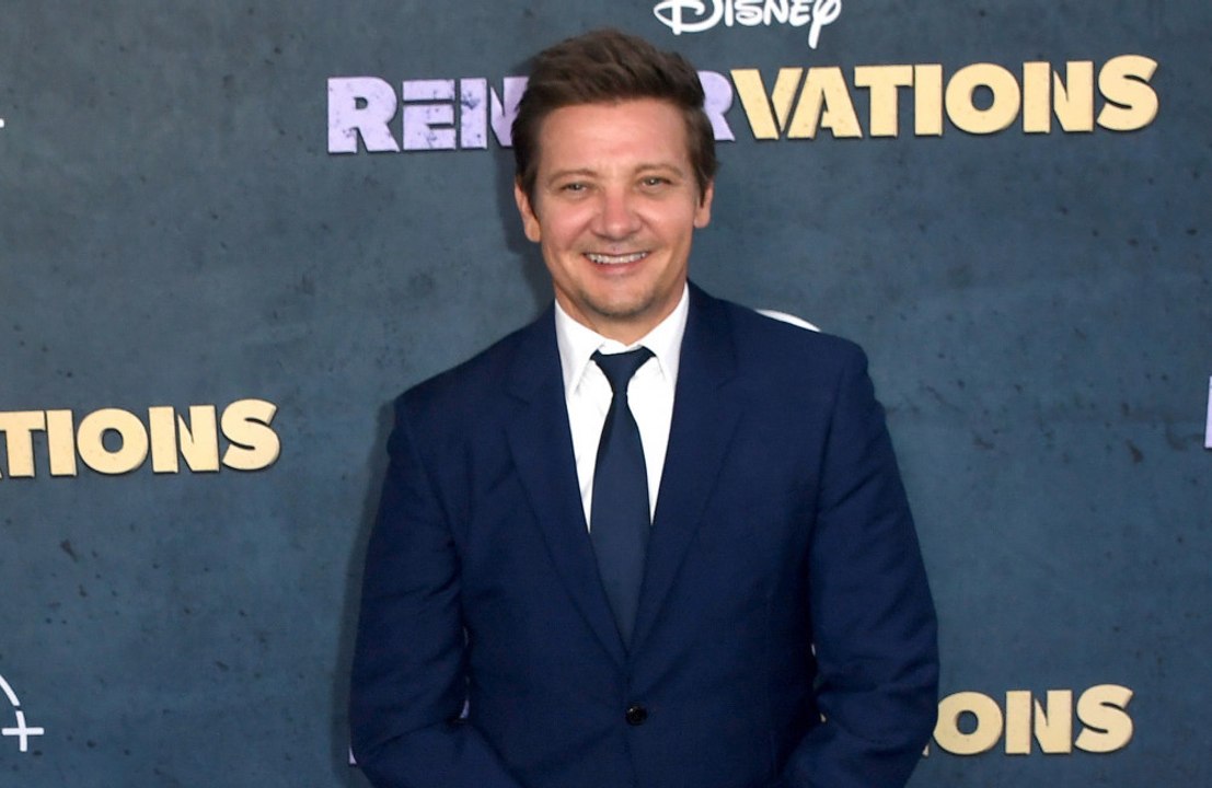 Jeremy Renner: Er macht nach Schneepflug-Unfall wieder Stunts