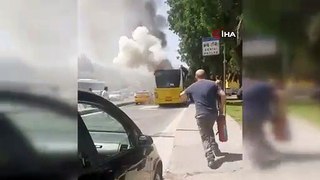 İETT otobüsü yanıyor vatandaşlar söndürüyor! 16 Milyon Ekrem için çalışıyor