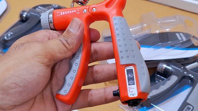 how to reset Counter 5KG To 60KG Weight Adjustable Professional Counter Hand Gripper for Men & Women