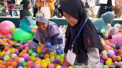 Kunjungi Posko Pengungsi di Agam, Presiden Jokowi Berikan Bantuan kepada Korban Bencana