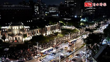 反國會擴權示威爆發！中山南路擠滿人潮，抗議延伸至忠孝東路前監院 ✊
